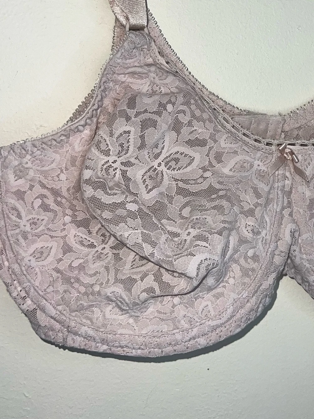 Bali Lace N Smooth Underwire Bra in Rose Size 40C